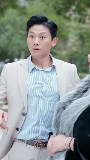 神级投资系统（80集）短剧精彩不断