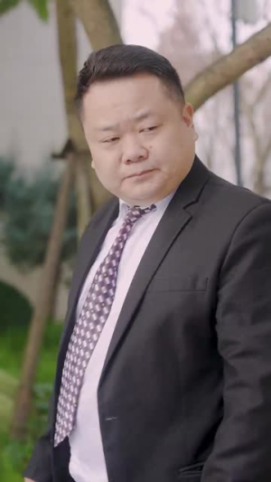 摊牌了，我的五个哥哥是大佬（80集）小短剧抢先看