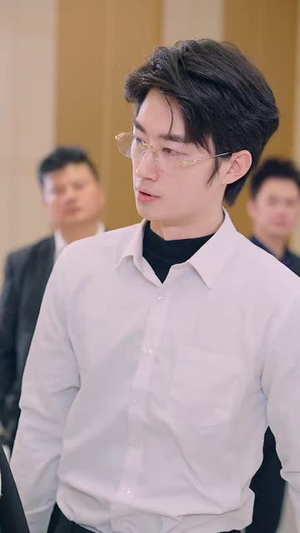 傅少的闪婚甜妻（100集）在线播放