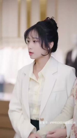 爱在日出前（100集）女主角是谁
