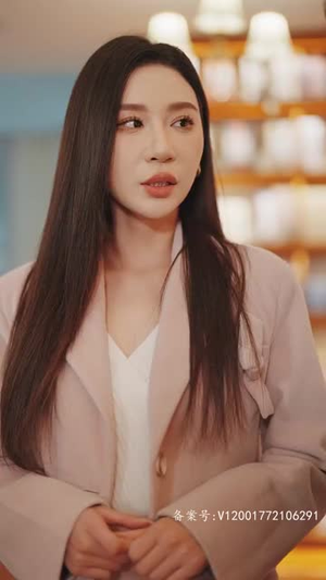 离婚后被大佬疯狂追求（69集）精彩短剧来袭