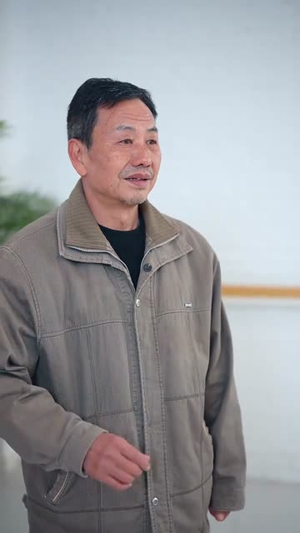 卖不掉的年猪（35集）在线播放