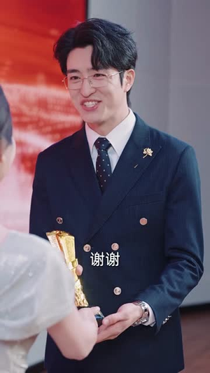 再无花好月圆日（35集） 古装热门短剧