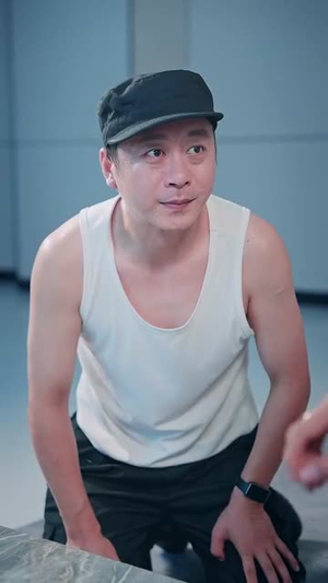 都市之猛龙下山 (100集)短剧精彩片段