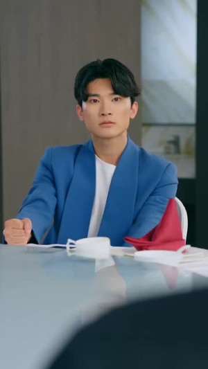 万物交易群（73集）爆火短剧抢先看
