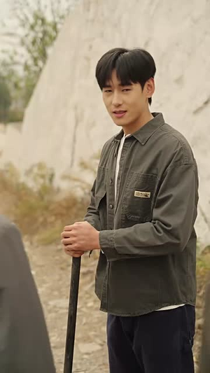 错位婚姻之逃离深山(48集) 错位婚姻之逃离深山(48集)免费看短剧