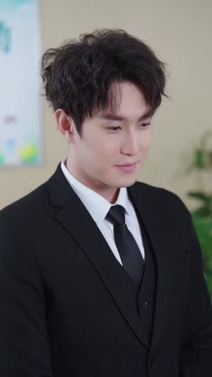 退退退这个保镖不对劲（67集）古装短剧热播