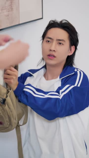 真少爷拒绝走剧情,一心搞科研(50集) 真少爷拒绝走剧情,一心搞科研(50集)热门短剧推荐