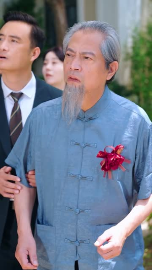 我做人有情有义，女友带我走上巅峰（66集）无需充值尽情看