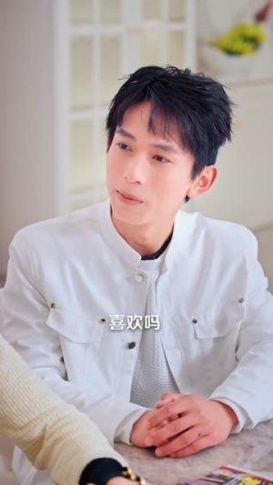 替妹还债，校花赖上我（81集）热门短剧看不停
