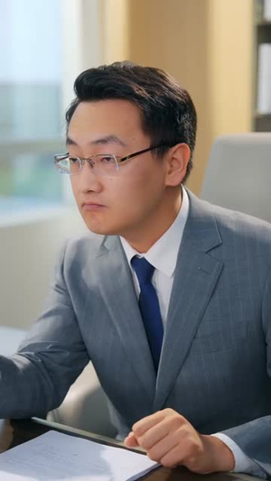 钢铁小棉袄，为父斩风霜（72集）夸克网盘观看