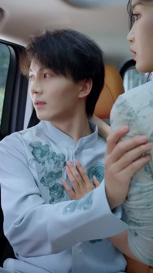 一纸婚约镇大夏（77集）短剧在线看