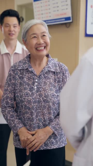 向阳而生，温暖如初（55集）免费观看全集