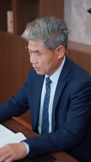 咸鱼打工人的商界奇遇(78集) 咸鱼打工人的商界奇遇(78集)短剧推荐上热门