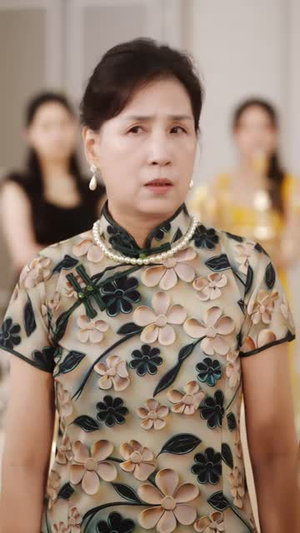 AI对象竟是闪婚老公(44 集) AI对象竟是闪婚老公(44 集)这短剧太好看了