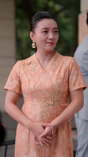 应聘客串儿媳,却演成了傅家主母(77 集) 应聘客串儿媳,却演成了傅家主母(77 集)精彩短剧来了