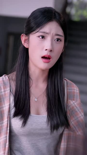 远嫁八年,我回娘家难如登天啊(40 集) 远嫁八年,我回娘家难如登天啊(40 集)爆火短剧追不停