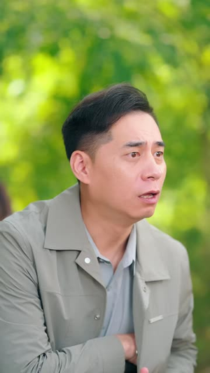 七零双穿:我和闺蜜称霸全村嘎嘎猛(70 集) 七零双穿:我和闺蜜称霸全村嘎嘎猛(70 集)免费观看