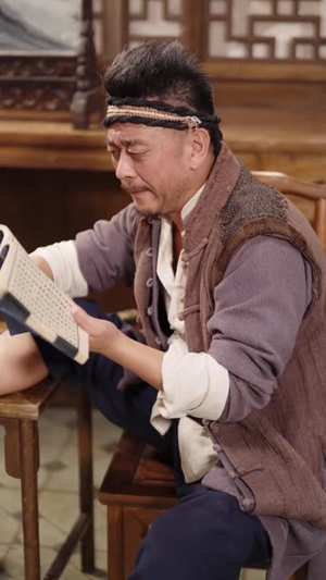 装傻十八年，其实我是寻龙天医（73 集）退婚流