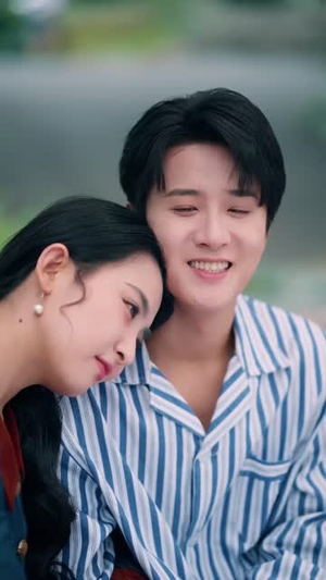 穿越到四十年后男朋友和别人结婚了(42 集) 穿越到四十年后男朋友和别人结婚了(42 集)废物逆袭