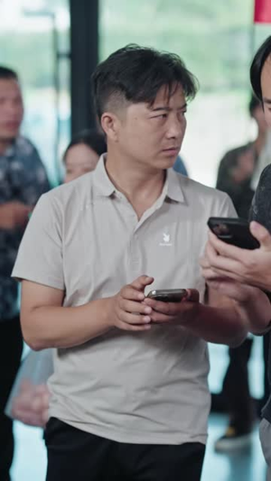 马桶钓蟹,干翻商界(46 集) 马桶钓蟹,干翻商界(46 集)穿越短剧