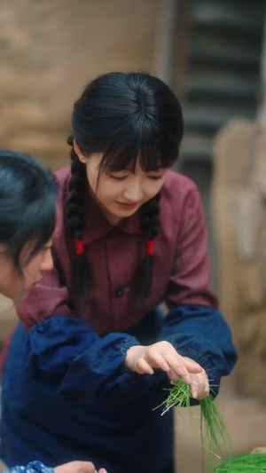 我在荒原等春来(69 集) 我在荒原等春来(69 集)太逆天了